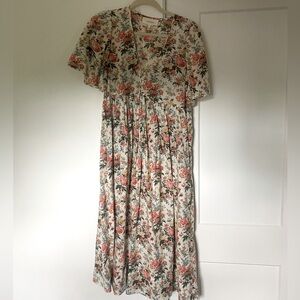 The Great floral summer dress.